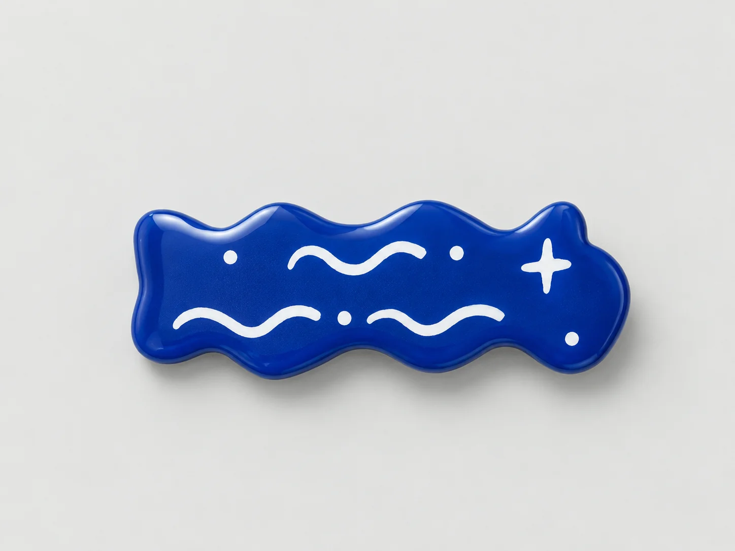 Wave and star barrette
